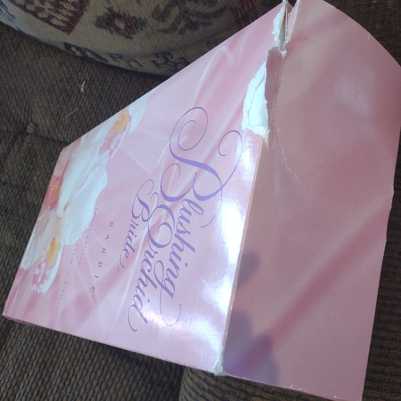 BARBIE limited edition 1996 blushing orchid bride porcelain doll NIB mattel - Picture 11 of 12